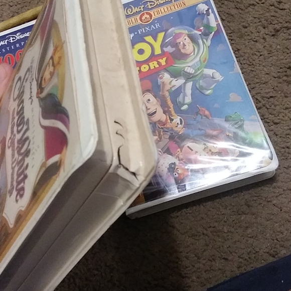 Disney VHS tapes - Picture 3 of 4
